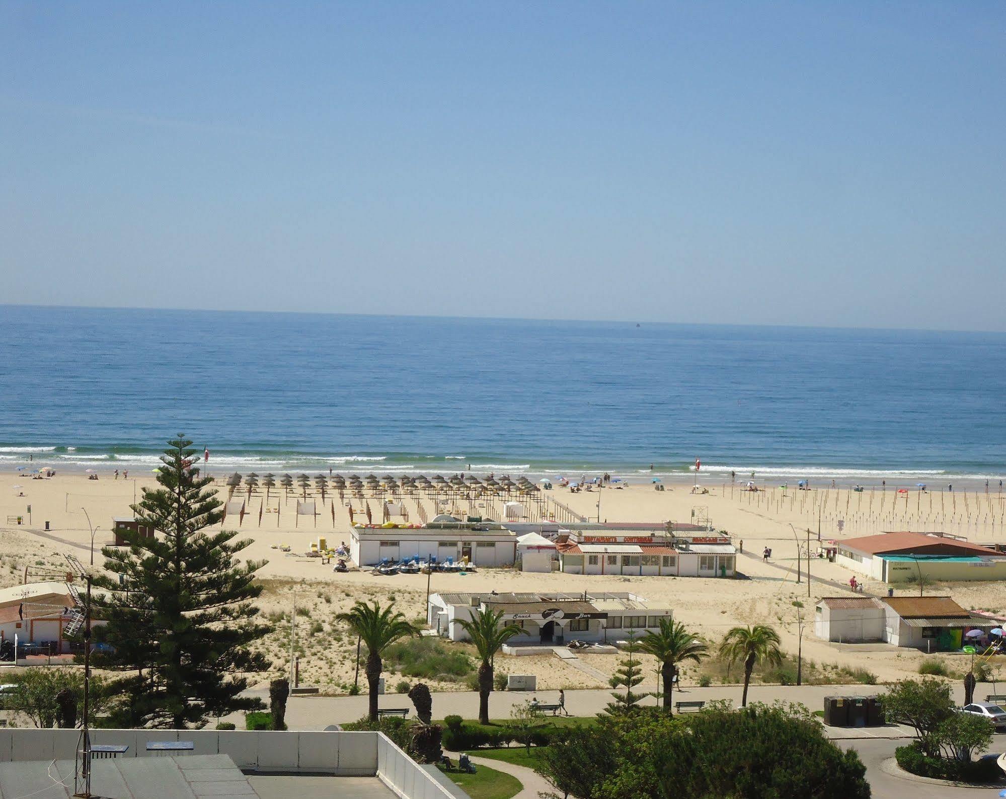 Hotel Apartamento Foz Atlantida Monte Gordo Luaran gambar